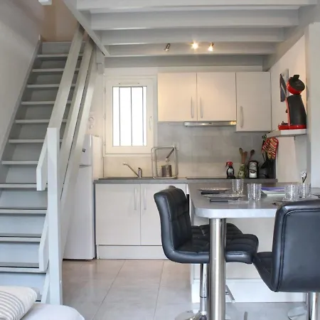 Maison Familiale A Proche Plage, 4 Couchages - Fr-1-246a-330 * Долю-д'Олерон